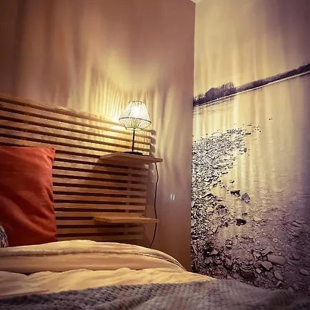 Appartement exclusif de 65 m2 en coeur de ville avec parking, accès inclus à salle de sport de 2000m2, Sauna&Hammam Nevers Extérieur photo